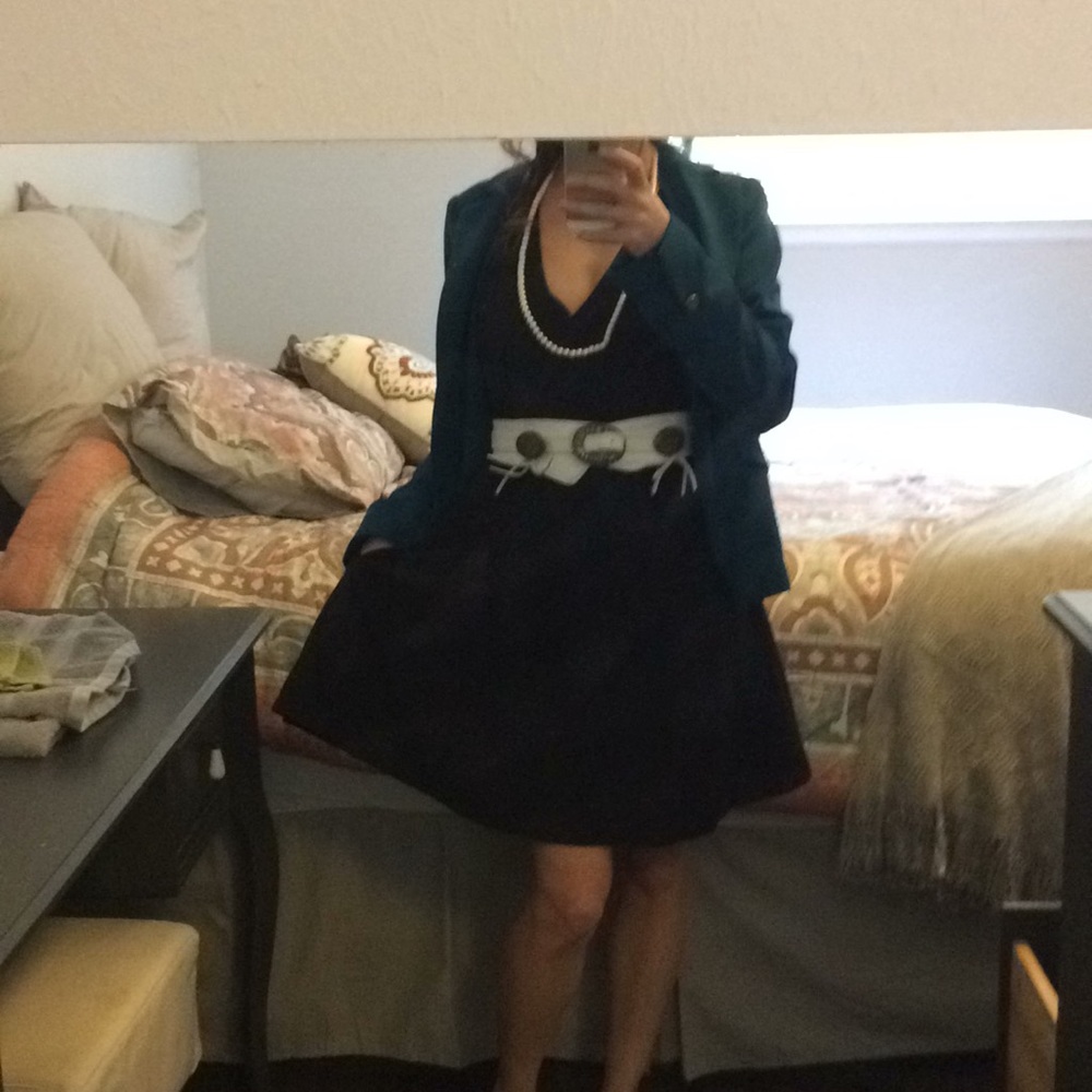 ! ASIR Black sleeveless dress with pockets